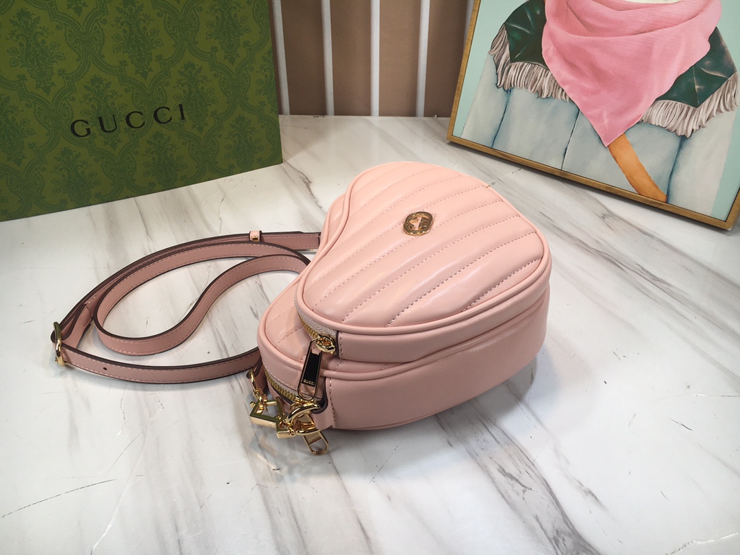 Gucci Satchel Bags